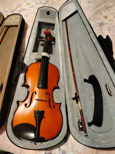 Troco Violino por trompete