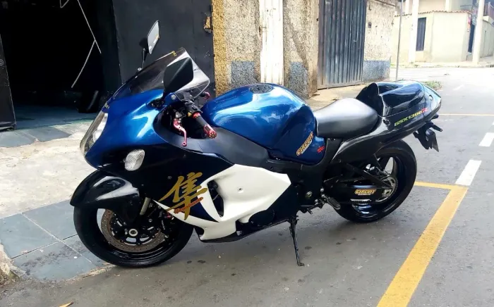 Suzuki hayabusa 1300-r GSX