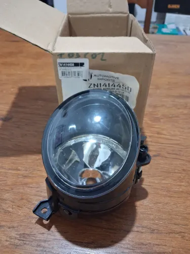 Farol auxiliar milha jetta 07/10, amaro 10, Polo 13 esquerdo paralelo