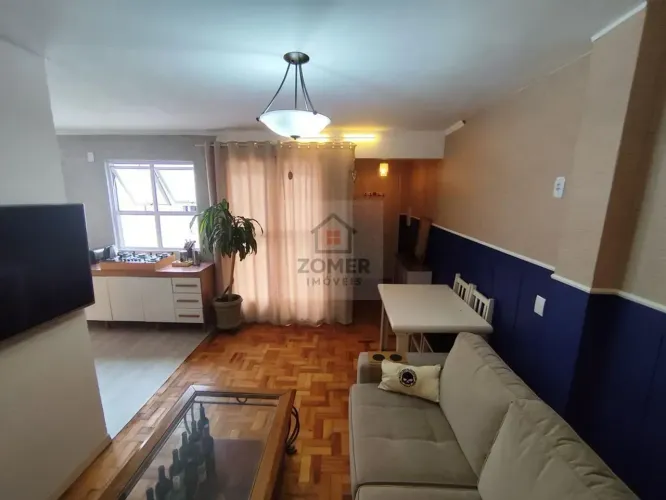 Apartamento semi mobiliado de 2 quartos e 2 vagas no bairro Petrópolis