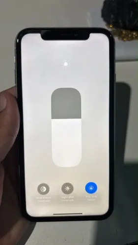 Iphone xr pra vender logo