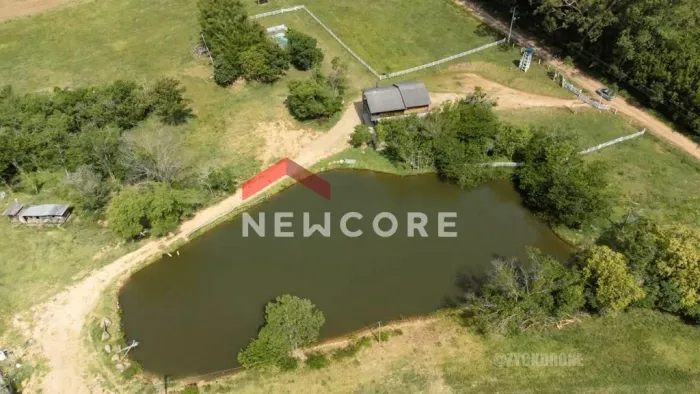 Sítio em Beco Calábria - Restinga - Porto Alegre/RS
