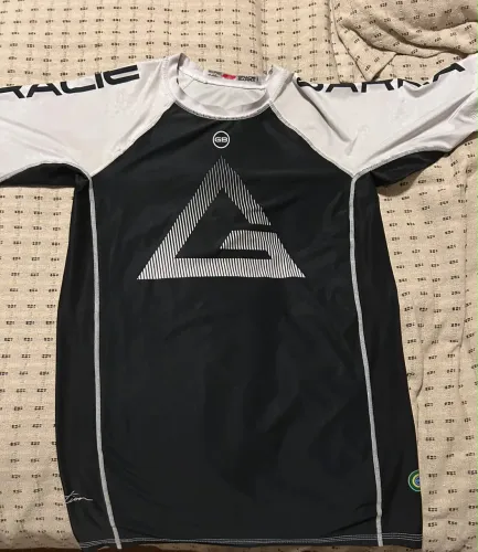 Rashguard Gracie Barra GG Manga Curta