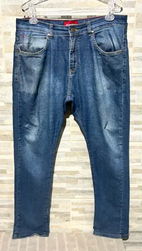 Calça jeans azul Wrangler 44