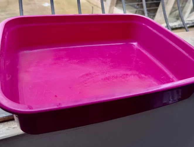 Caixa de Areia Rosa para Gatos - 40x30 cm