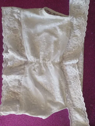 Cropped de renda branca Demillus 
