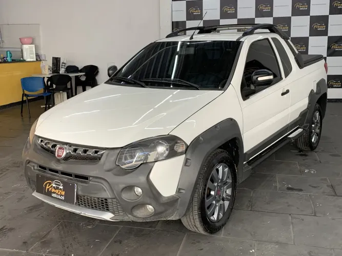 Fiat Strada Adv. Ext./ Ext.1.8 Locker Flex CE 2015