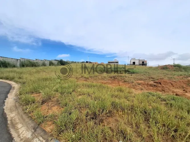 Terreno em Condomínio Fechado em Indaiatuba-SP, Jardim Belmonte: 300m²!