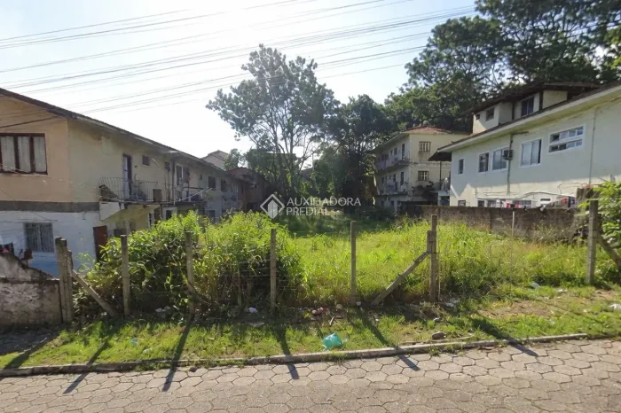 Terreno com matrícula e viabilidade no saco grande/Florian[ópolis