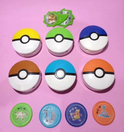 Brinquedos Coleção Pokémon McDonald's - 2020 - item usados