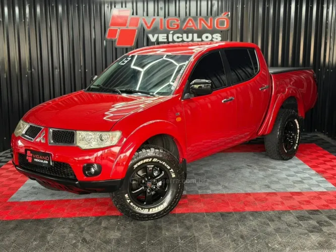 Mitsubishi L200 Triton HPE 3.2 CD TB Int.diesel AUT 2013