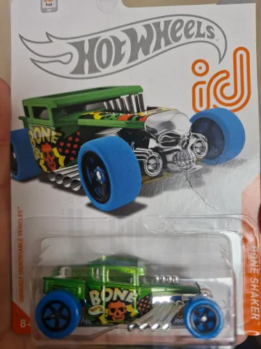 HOT WHEELS ID - BONE SHAKER - MINIATURA