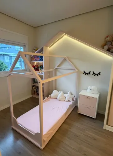 Cama montessoriana