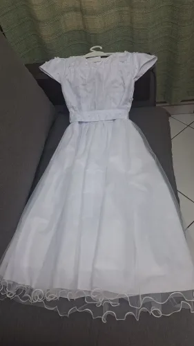 Vestido branco dama de honra e Primeira Eucaristia 