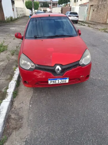 Alugo clio 2016 complet0 semanal 550 reais