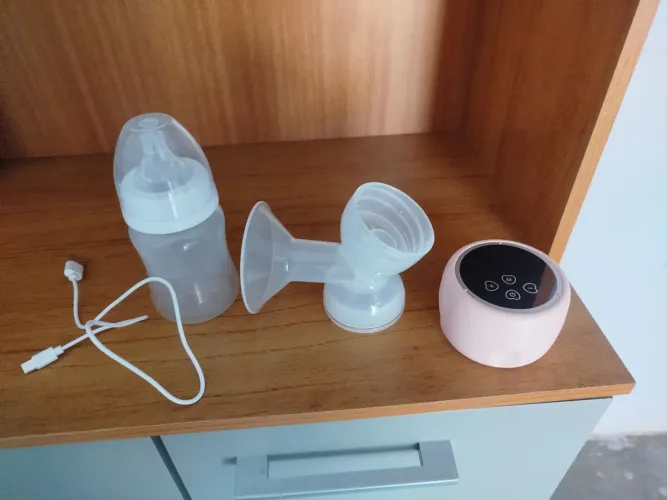 Bomba de tirar leite elétrica