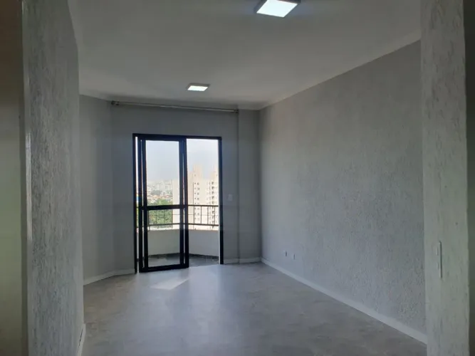 Apartamento para Locação no Gopoúva Condomínio Manhattan | 2 Dormitórios, Vista Livre, 2 V