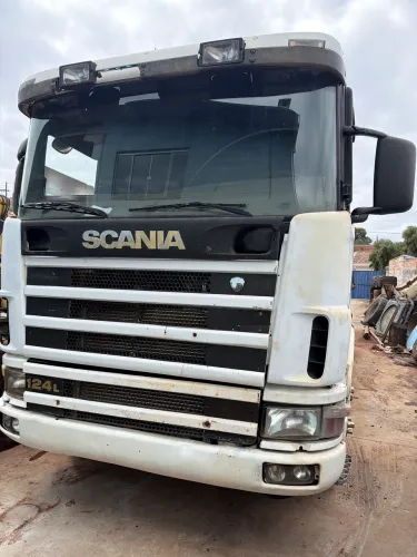 Cabine Scania 124 Série 4 completa