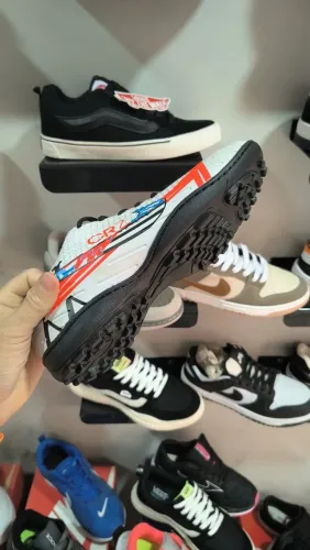 Chuteira Society Nike CR7 disponível 38 é 41 Forma pequena