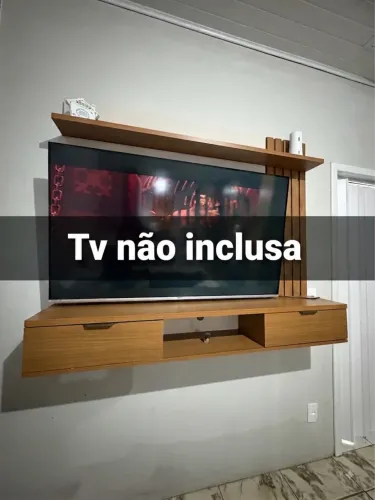 Rack Amadeirado Moderno - Muito Conservado