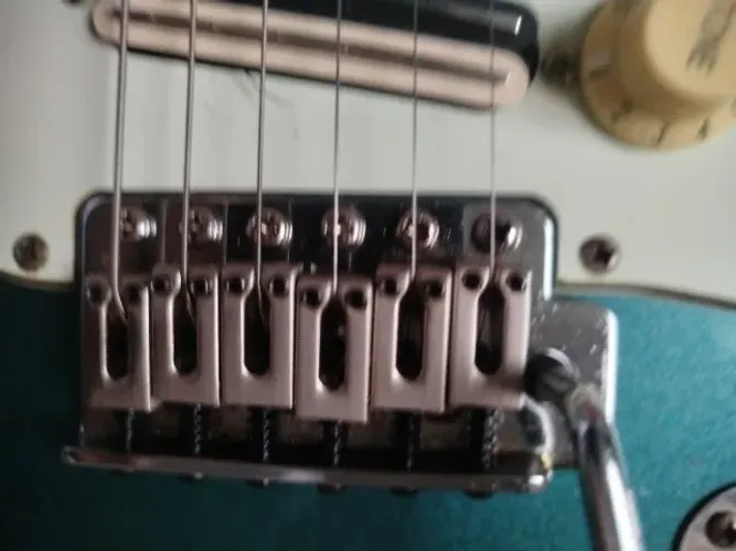 Vendo guitarra Tagima 530