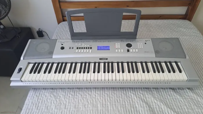 Vendo ou troco teclado novo