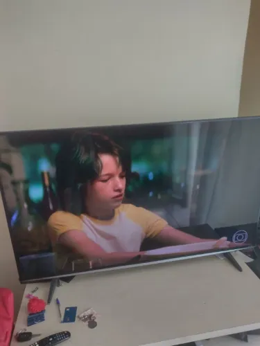 Televisão LG 58 POLEGADAS BOM ESTADO DE CONSERVAÇÃO COM CONTROLE REMOTO