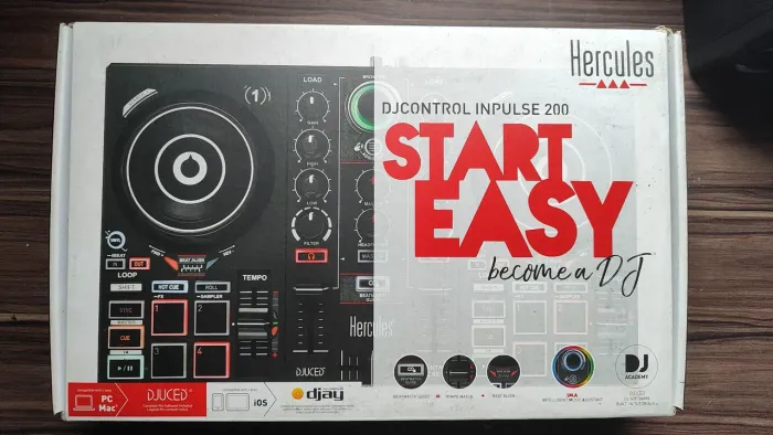 DJControl Hércules Impulse 200