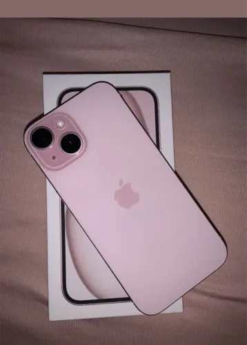 iPhone 13  rosa