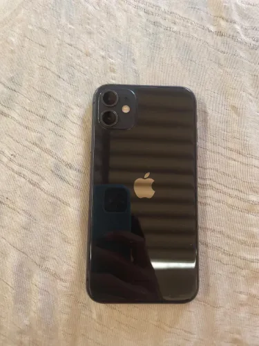 Vendo ou troco iPhone 11 