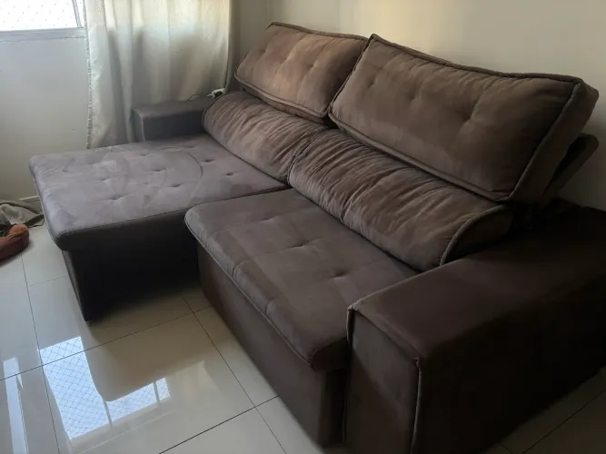 Sofá Retrátil e Reclinável
