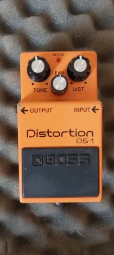 Boss DS1 Distortion