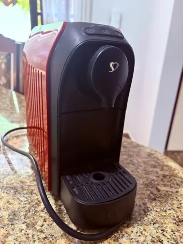 Cafeteira três corações