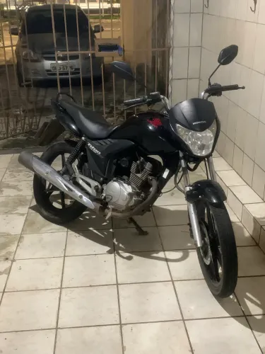 Vendo CG 150 2012