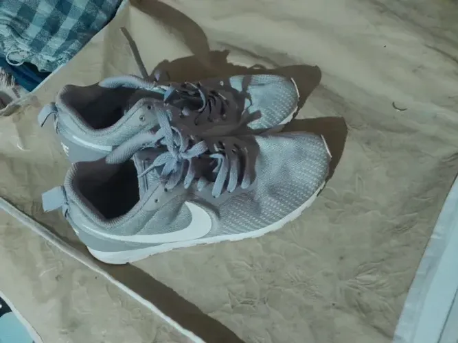  Tenis Nike Tanjun