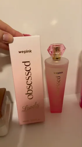 Perfume wepink obsessed