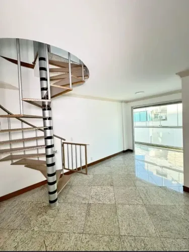 JCC - Cobertura 200 m do mar com 4 quartos/2 suites em Itapuã - Vila Velha - ES