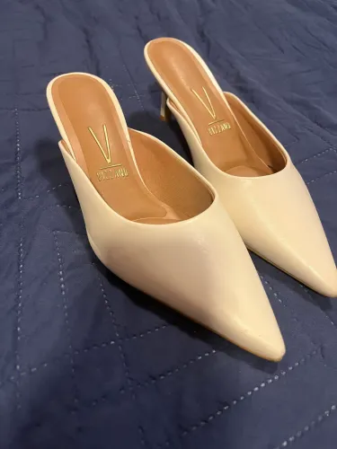 Sapato Chanel off white 