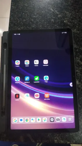Tablet Lenovo Tab M11 com caneta