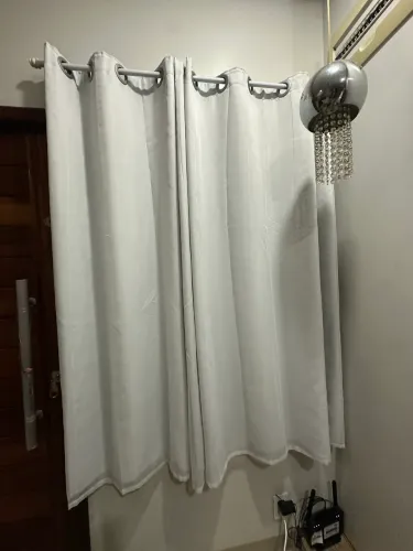 2 Cortinas Em Tecido Blackout com Voil 2,80m x 1,70m - Branco/Gelo
