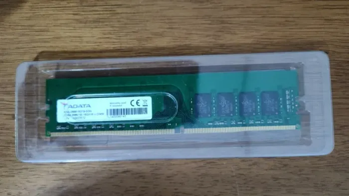 Módulo de Memória RAM DDR4 16gb marca ADATA
