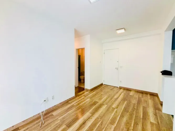 Apartamento para locação no Campo Belo com 59m2, 2 dormitórios, 1 vaga - São Paulo SP