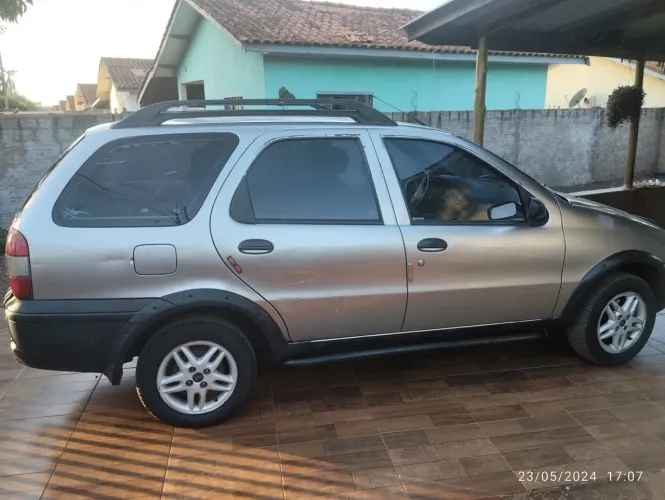 Fiat Palio Weekend Adventure 1.6 8v/16v 2000