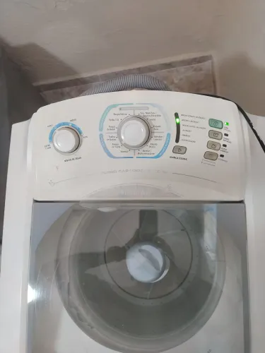 Vendo máquina de lavar roupa Eletrolux turbo capacidade 10k