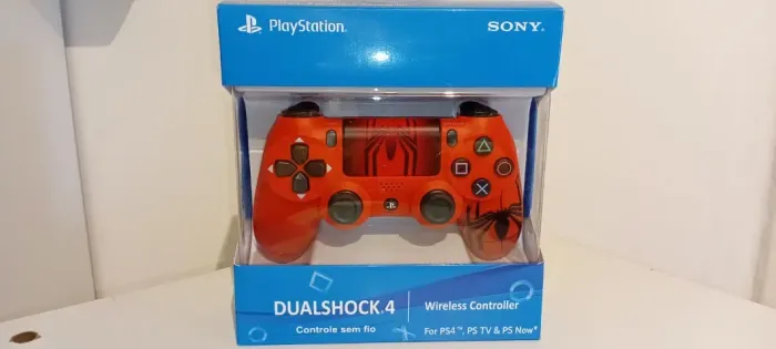 CONTROLE PS4 DUALSHOCK 4 TEMÁTICO SPIDER-MAN LARANJA