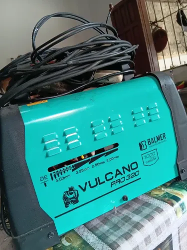 MÁQUINA DE SOLDA INVERSORA