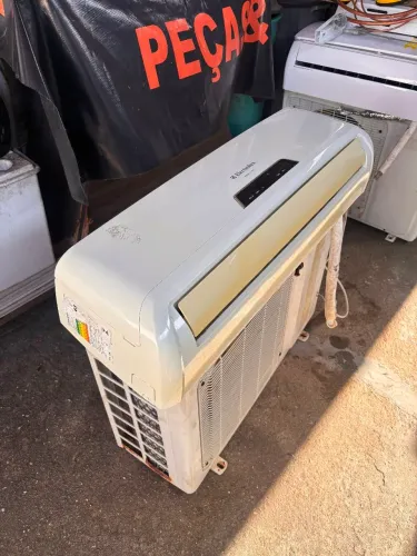 Ar-Condicionado Electrolux 9000 BTUs - Gelando Muito + 90 Dias de Garantia!