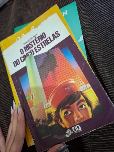 Livro o mistério do cinco estrelas