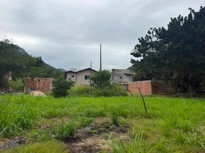 LOTE EM PIRATININGA A VENDA 