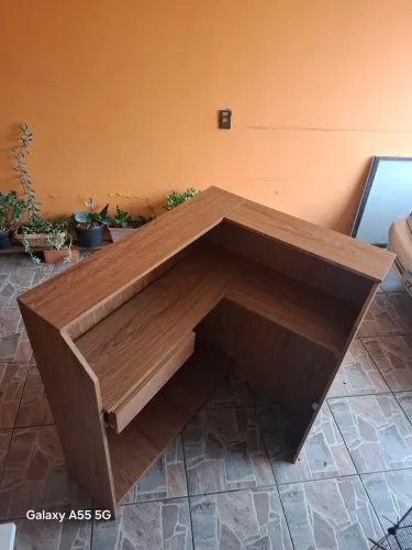 Estante em L